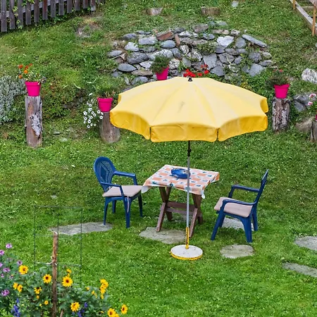 Apartment In Near Slopes